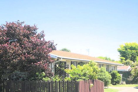 Photo of property in 1/4 Steadman Road, Broomfield, Christchurch, 8042