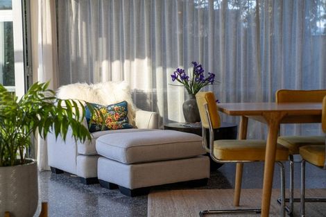 Photo of property in 3 Rere Road, Lake Hayes, Queenstown, 9304