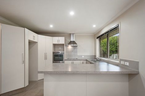 Photo of property in 71 Fairfax Crescent, Pyes Pa, Tauranga, 3112