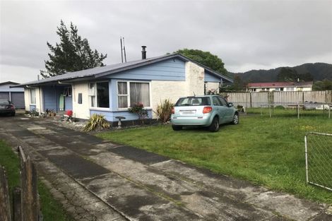 Photo of property in 3 Conlon Street, Reefton, 7830