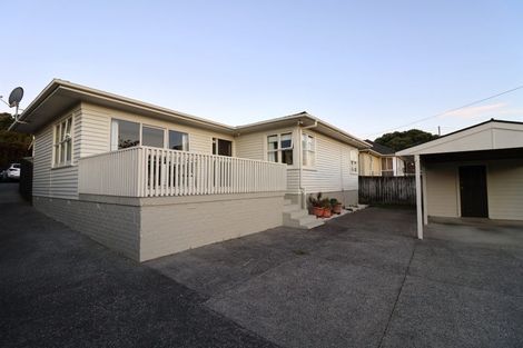 Photo of property in 133 Wallace Road, Mangere Bridge, Auckland, 2022