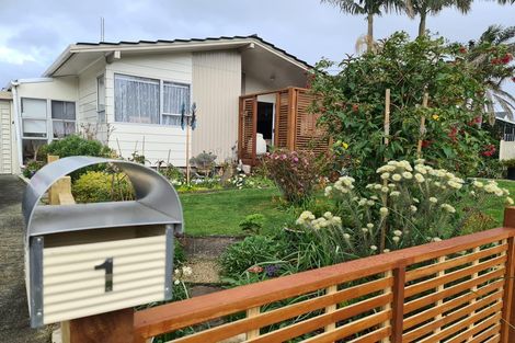Photo of property in 1 Coleridge Place, Tikipunga, Whangarei, 0112