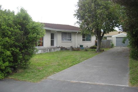 Photo of property in 40 Camden Street, Redwood, Christchurch, 8051