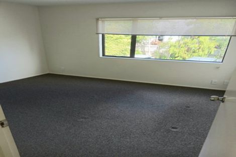 Photo of property in 6/44 Fields Parade, Oteha, Auckland, 0632