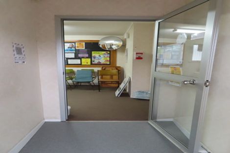 Photo of property in 58 Mclean Street, Woodville, 4920