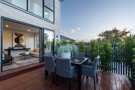 Photo of property in 12a Eric Price Avenue, Takapuna, Auckland, 0620