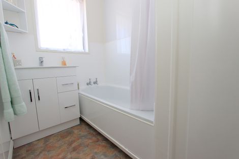 Photo of property in 6d Glenroy Crescent, Springlands, Blenheim, 7201