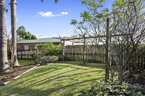 Photo of property in 1/17 Grenadine Place, Unsworth Heights, Auckland, 0632