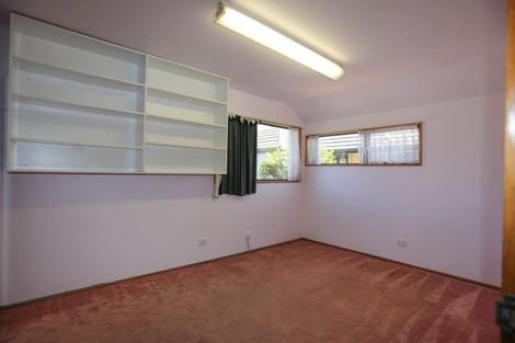 Photo of property in 8a Craven Street, Sockburn, Christchurch, 8042
