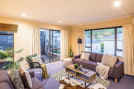 Photo of property in 17a Manuka Street, Miramar, Wellington, 6022