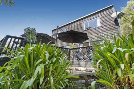 Photo of property in 1/121 Godley Road, Green Bay, Auckland, 0604