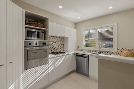 Photo of property in Millbrook Resort, 22 Settlers Way, Arrowtown, 9371