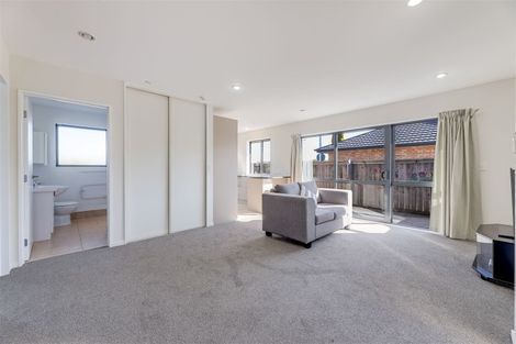 Photo of property in 762d Main Road North, Belfast, Christchurch, 8051