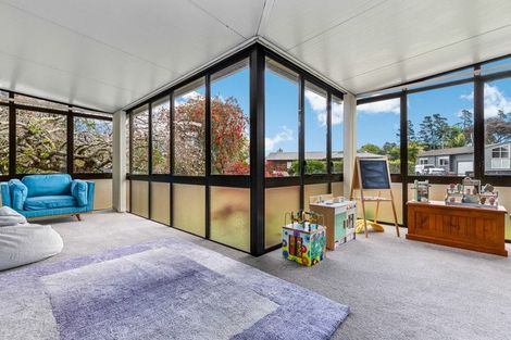 Photo of property in 1 Oakmont Place, Wattle Downs, Auckland, 2103