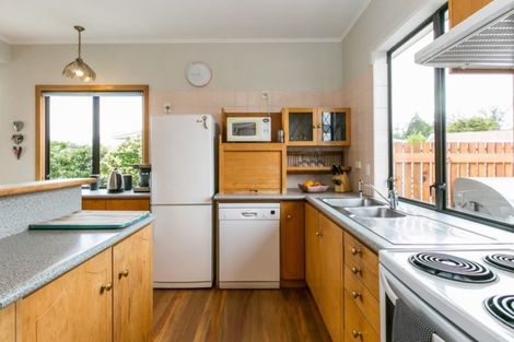 Photo of property in 207 Caroline Place, Mayfair, Hastings, 4122