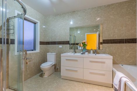 Photo of property in 332 Harbourside Drive, Karaka, Papakura, 2113