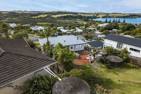 Photo of property in 9 Everard Avenue, Army Bay, Whangaparaoa, 0930