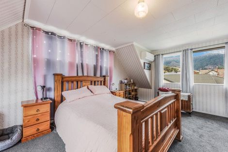 Photo of property in 14a Huia Street, Waikawa, Picton, 7220