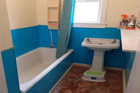 Photo of property in 26 Bentham Street, Westport, 7825