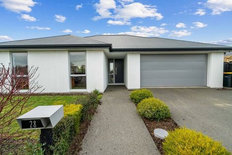 Photo of property in 28 Gosling Crescent, Halswell, Christchurch, 8025