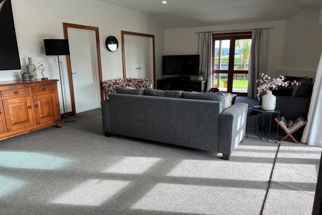 Photo of property in 109 Cashmere Bay Road, Moana, Kumara, 7875