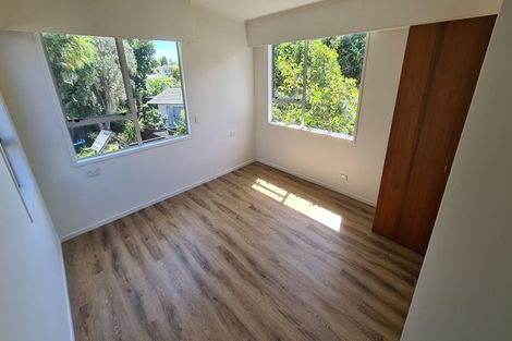 Photo of property in 28 Glynnbrooke Street, Te Atatu South, Auckland, 0610