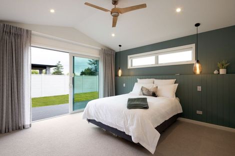 Photo of property in 94 Hugo Shaw Drive, Cambridge, 3434