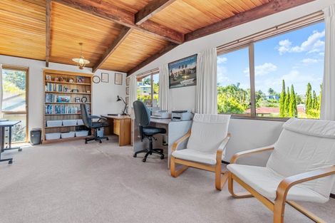 Photo of property in 9 Noumea Place, Mairangi Bay, Auckland, 0630