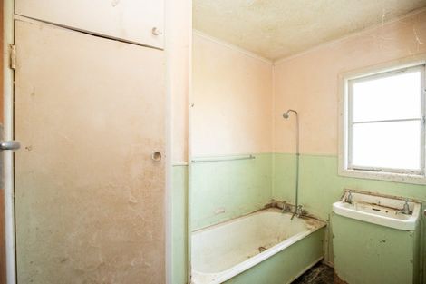 Photo of property in 6 Kaikahu Road, Kerepehi, Paeroa, 3671