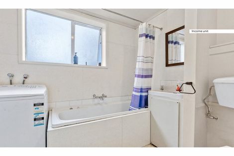 Photo of property in 249 Sunset Road, Sunnynook, Auckland, 0632