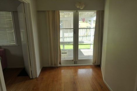 Photo of property in 14 Boundary Road, Blockhouse Bay, Auckland, 0600