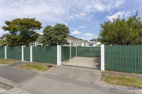Photo of property in 17 Euston Street, Riccarton, Christchurch, 8041