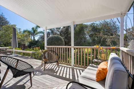 Photo of property in 13 Coutts Road, Pauanui, Hikuai, 3579