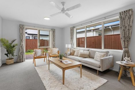 Photo of property in 20 Little Oaks Drive, Yaldhurst, Christchurch, 8042