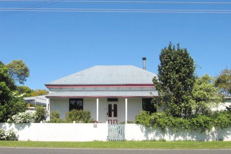 Photo of property in 51 Sheehan Street, Whataupoko, Gisborne, 4010