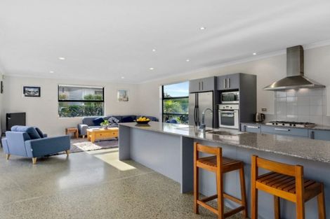 Photo of property in 182 Mangatawhiri Road, Omaha, Warkworth, 0986