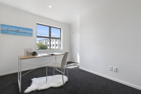 Photo of property in 4/29 May Street, Mount Maunganui, 3116