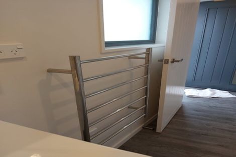 Photo of property in 80d Shakespeare Road, Waltham, Christchurch, 8023