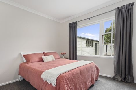 Photo of property in 13 Akron Grove, Totara Park, Upper Hutt, 5018