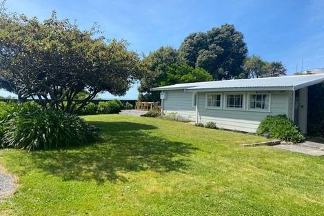 Photo of property in 18 Wellwood Terrace, Te Awanga, 4102