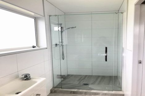 Photo of property in 78 Shifnal Drive, Randwick Park, Auckland, 2105