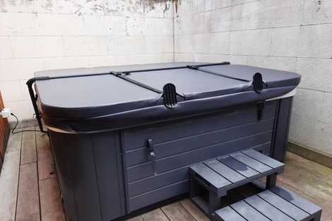 Photo of property in 6 John Britten Lane, Riccarton, Christchurch, 8011