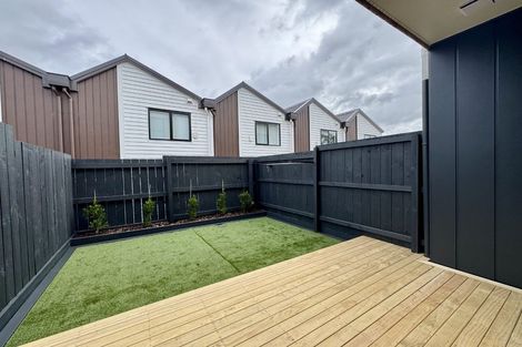 Photo of property in 4/131 Lancaster Road, Beach Haven, Auckland, 0626