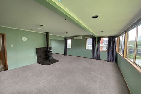 Photo of property in 17 Alamein Avenue, Belmont, Auckland, 0622