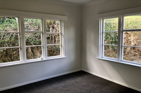 Photo of property in 36 Duncan Street, Tawa, Wellington, 5028