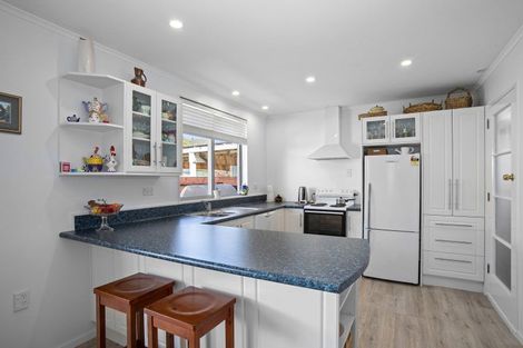 Photo of property in 22 Berkeley Road, Wainuiomata, Lower Hutt, 5014