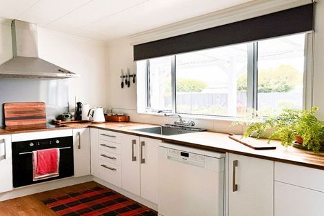 Photo of property in 2/117 Foremans Road, Islington, Christchurch, 8042