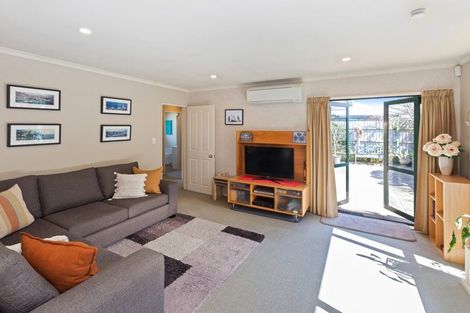 Photo of property in 95 Selwyn Street, Somerfield, Christchurch, 8024