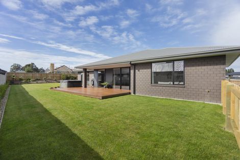 Photo of property in 14 Avoca Drive, Waiareka Junction, Oamaru, 9401