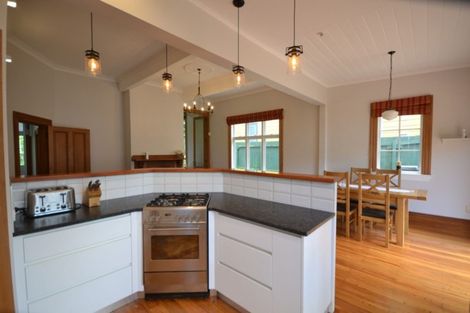 Photo of property in 6 Orangi Kaupapa Road, Northland, Wellington, 6012